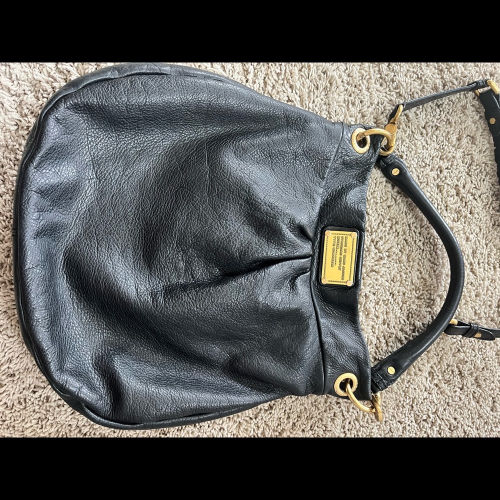 Mid size - large classic black Marc Jacobs hobo bag. Used, but lots of life left